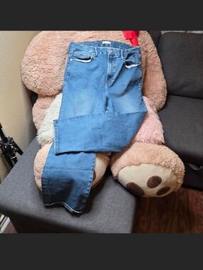 Good American Light Blue Straight Leg Jeans